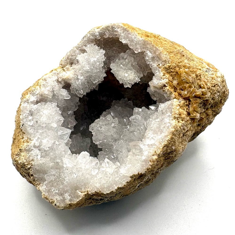 Natural Raw Quartz Crystal Geode